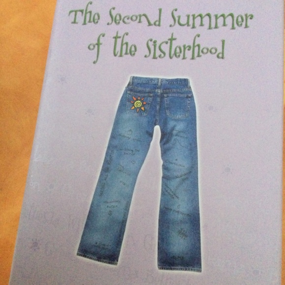 The Sisterhood of the Traveling Pants books - Picture 3 of 5